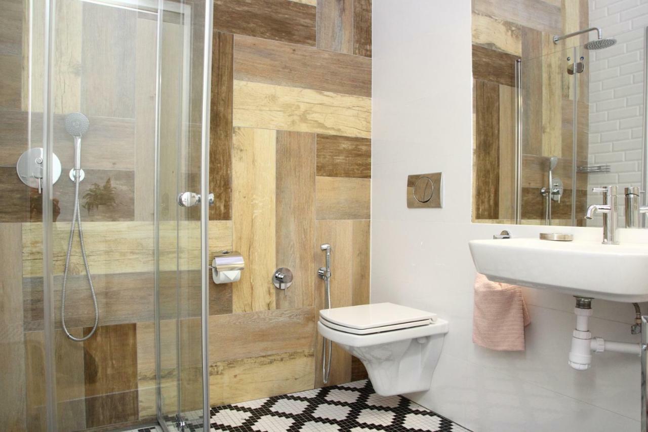 Apartament Antykwa Торунь Екстер'єр фото